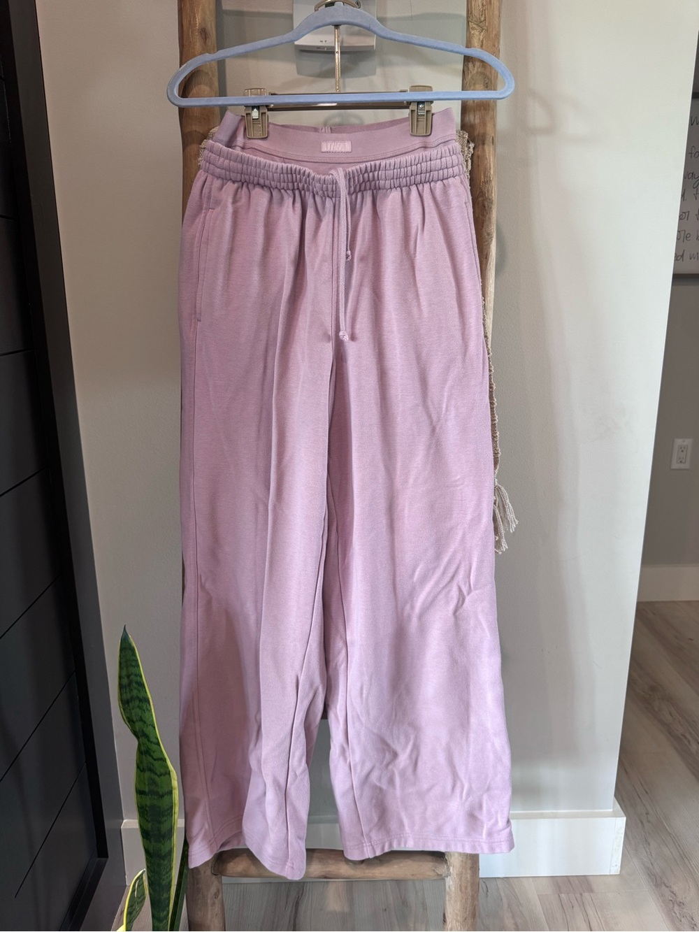 RARE SKIMS Cotton Fleece Oversized Exposed Boxer Pants | Pink | Size XSmall 💖